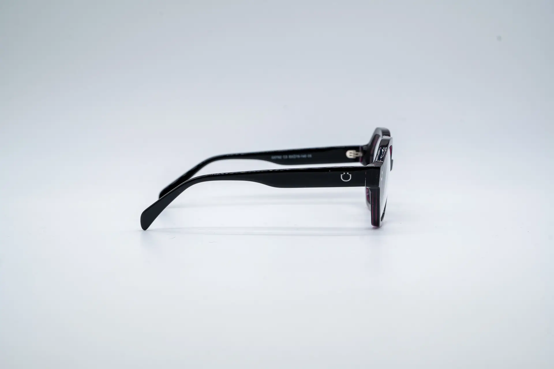 Morgan-noir-violet-sansclip-3